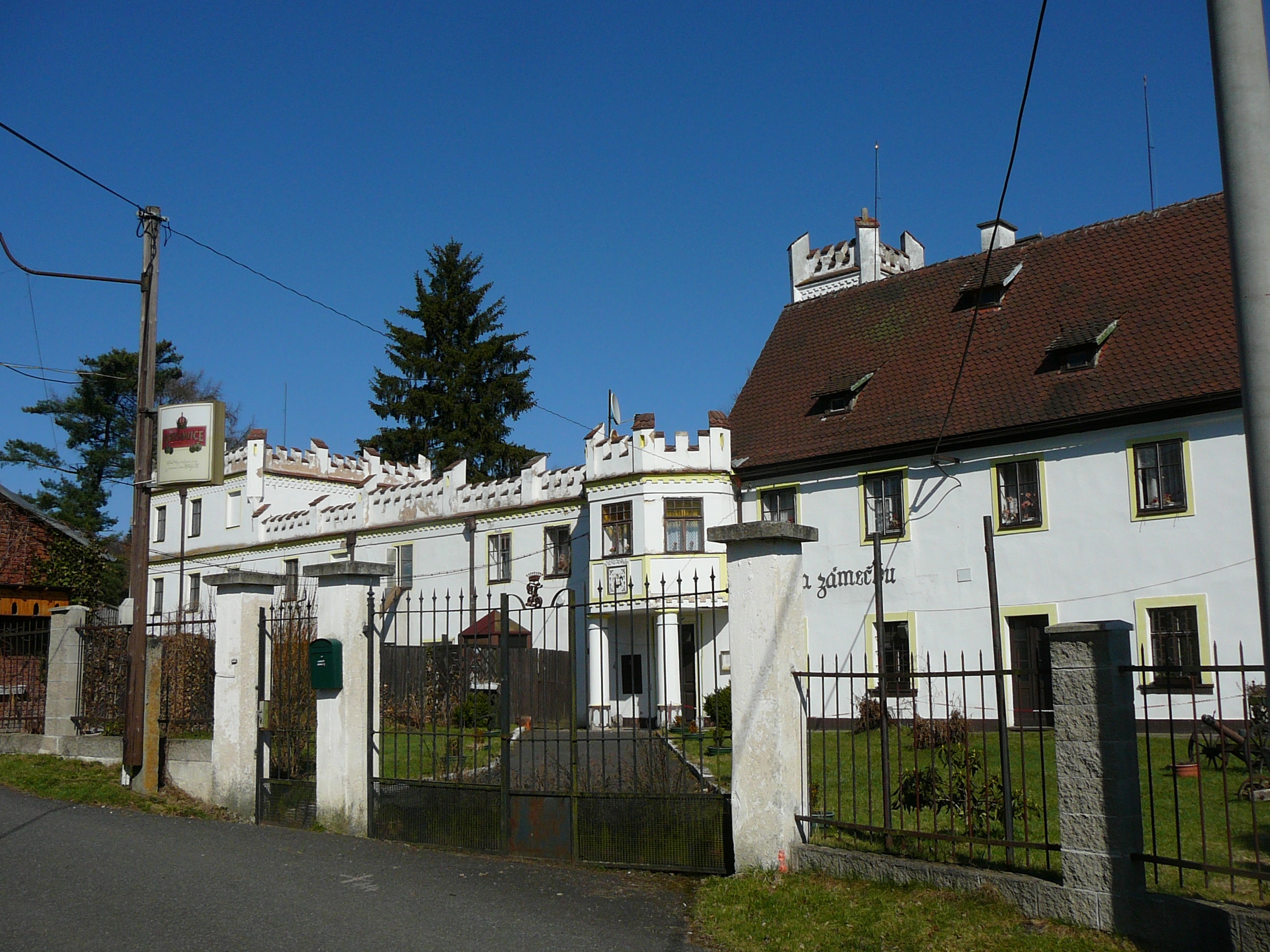 Doubrava Chateau - 3